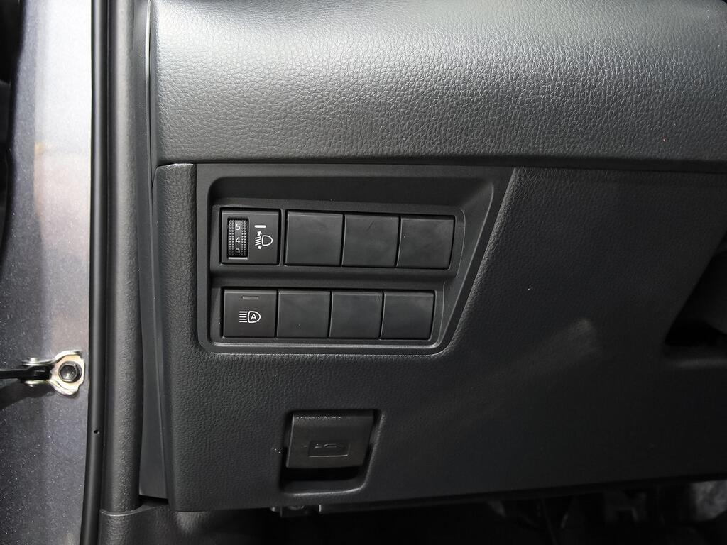 Toyota Yaris 1.5 120H Active Plus 12