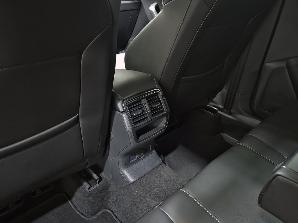 Skoda Karoq 1.5 TSI 110kW (150CV) DSG ACT Sportline 35