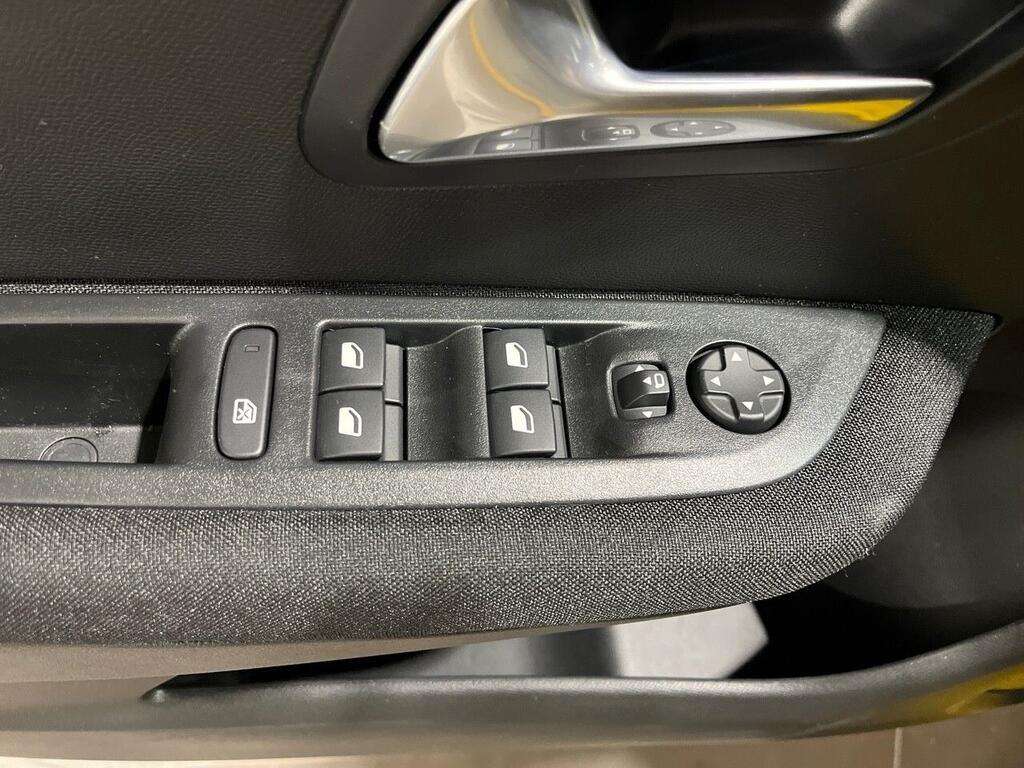 Peugeot 208 Eléctrico Active Pack 9