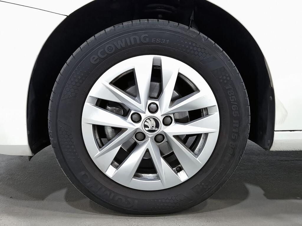 Skoda Fabia 1.0 TSI 70KW (95CV) Ambition 10