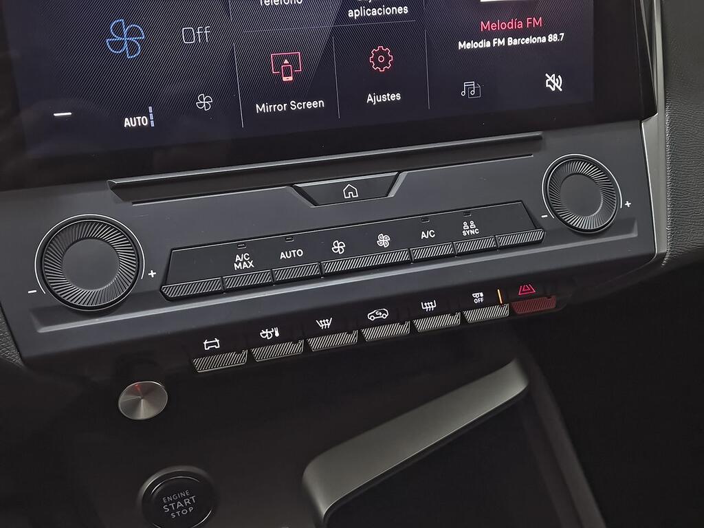 Peugeot 308 5P Allure Hybrid MHEV 136 e-DCS6 26