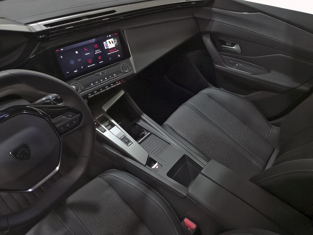 Peugeot 308 5P Allure Hybrid MHEV 136 e-DCS6 30