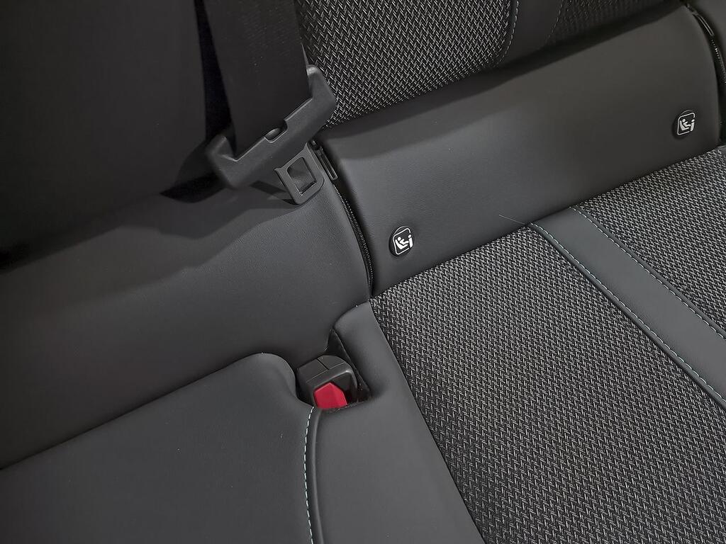 Peugeot 308 5P Allure Hybrid MHEV 136 e-DCS6 32