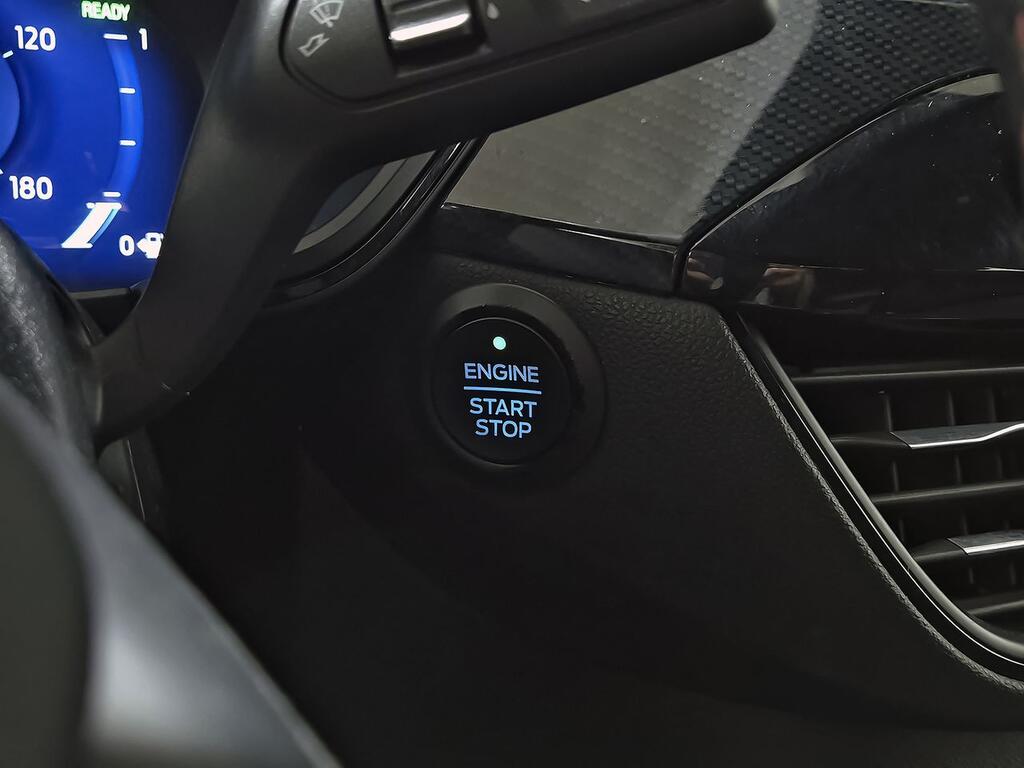 Ford Kuga ST-Line 2.5 Duratec FHEV 140kW Auto 16