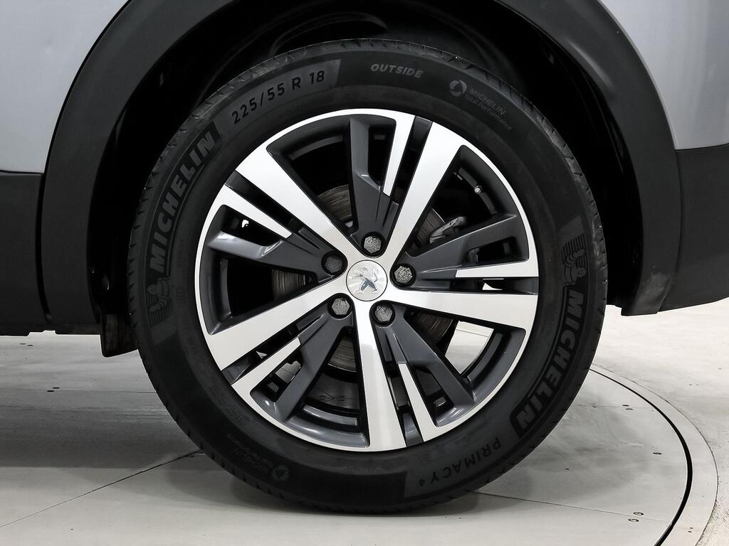 Peugeot 3008 1.5 BlueHDi 96kW (130CV) S&S Allure 11