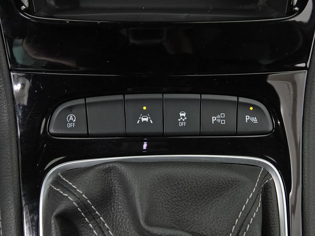 Opel Astra 1.2T SHR 107kW (145CV) Ultimate 29