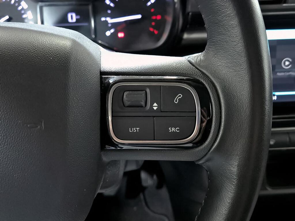 Citroën C3 PureTech 60KW (83CV) Shine 16