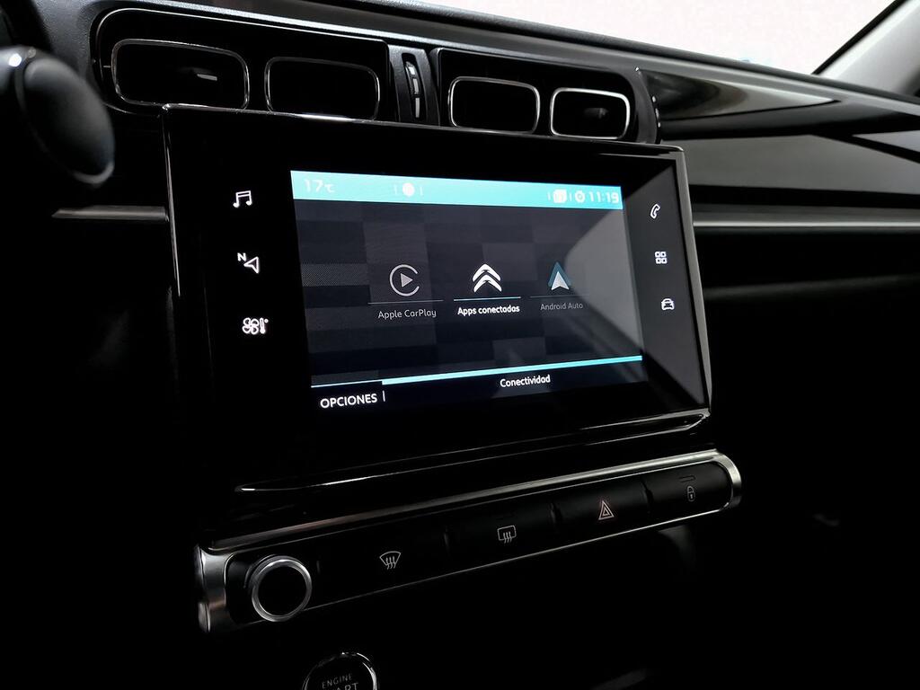 Citroën C3 PureTech 60KW (83CV) Shine 19