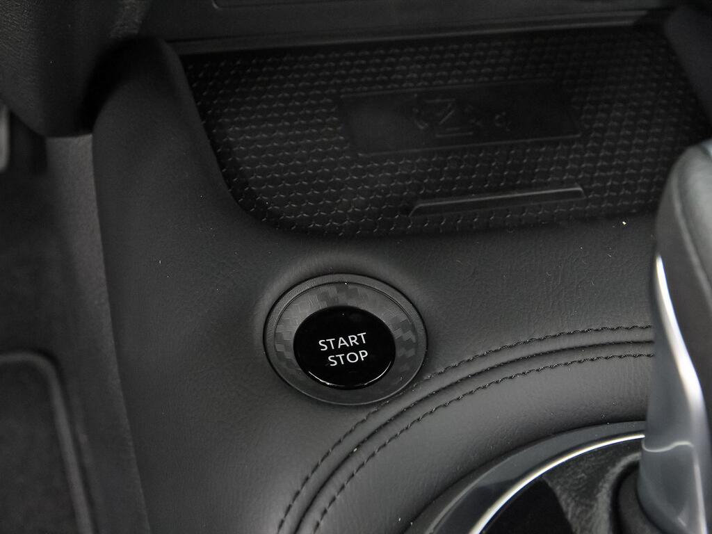 Nissan Juke 1.6 Hybrid 105kW (145CV) N-Connecta 31