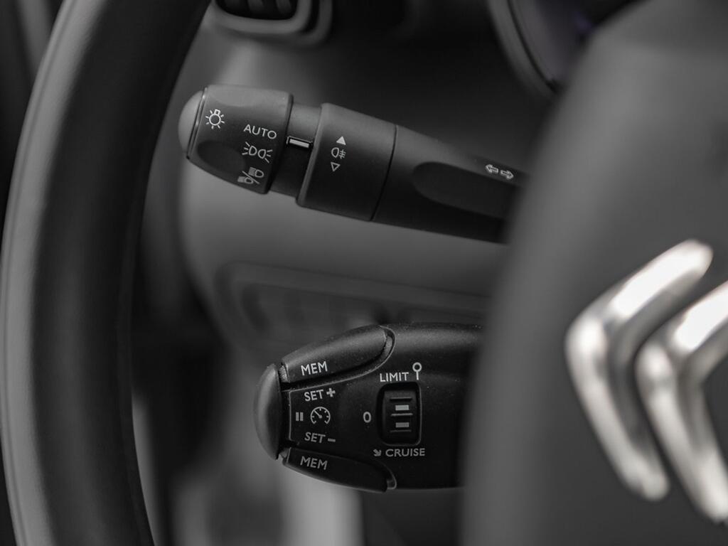 Citroën C3 Aircross PureTech 81kW (110CV) S&S 6v Live Pack 13