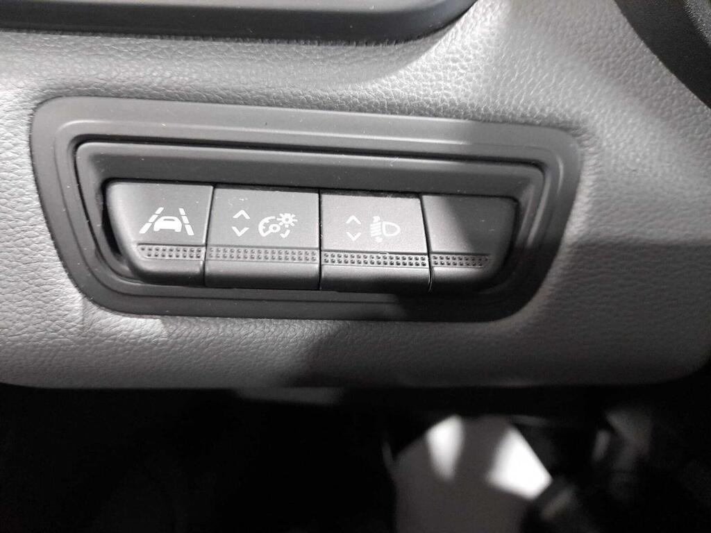 Renault Clio Business TCe 67 kW (90CV) 21