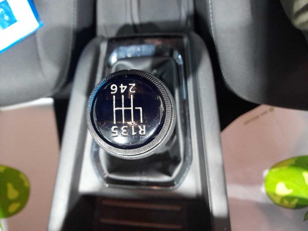 Renault Clio Business TCe 67 kW (90CV) 14