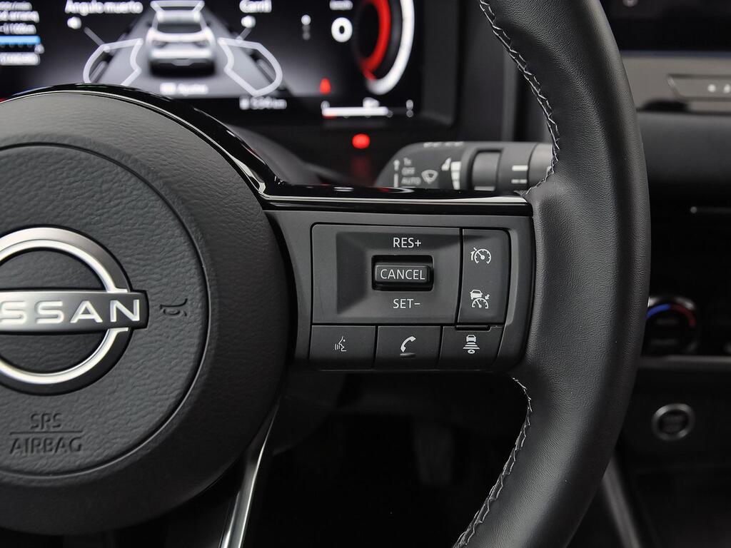 Nissan Qashqai DIG-T 103kW N-Connecta 17