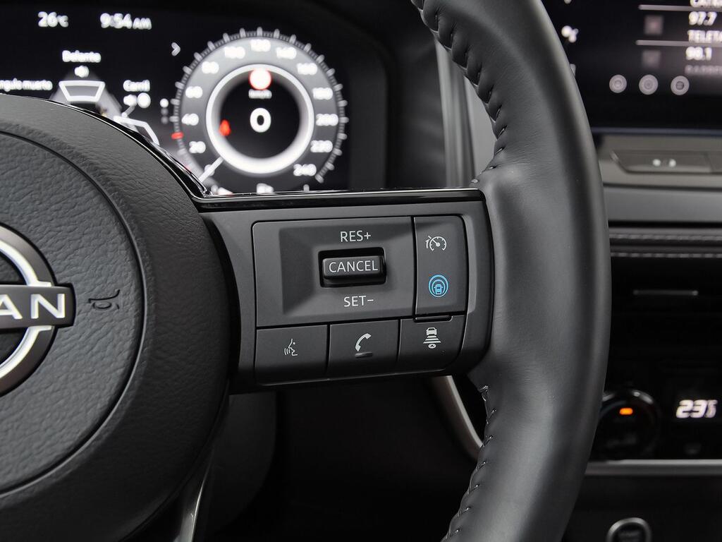 Nissan Qashqai DIG-T 103kW N-Connecta 16