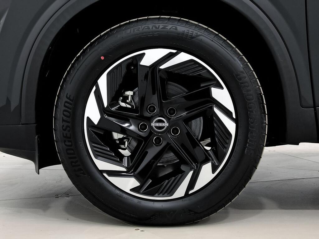 Nissan Qashqai DIG-T 116kW CVT N-Connecta 9