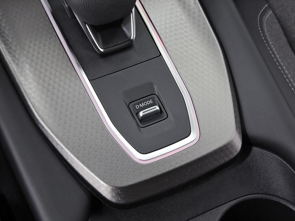 Nissan Qashqai DIG-T 116kW CVT N-Connecta 29