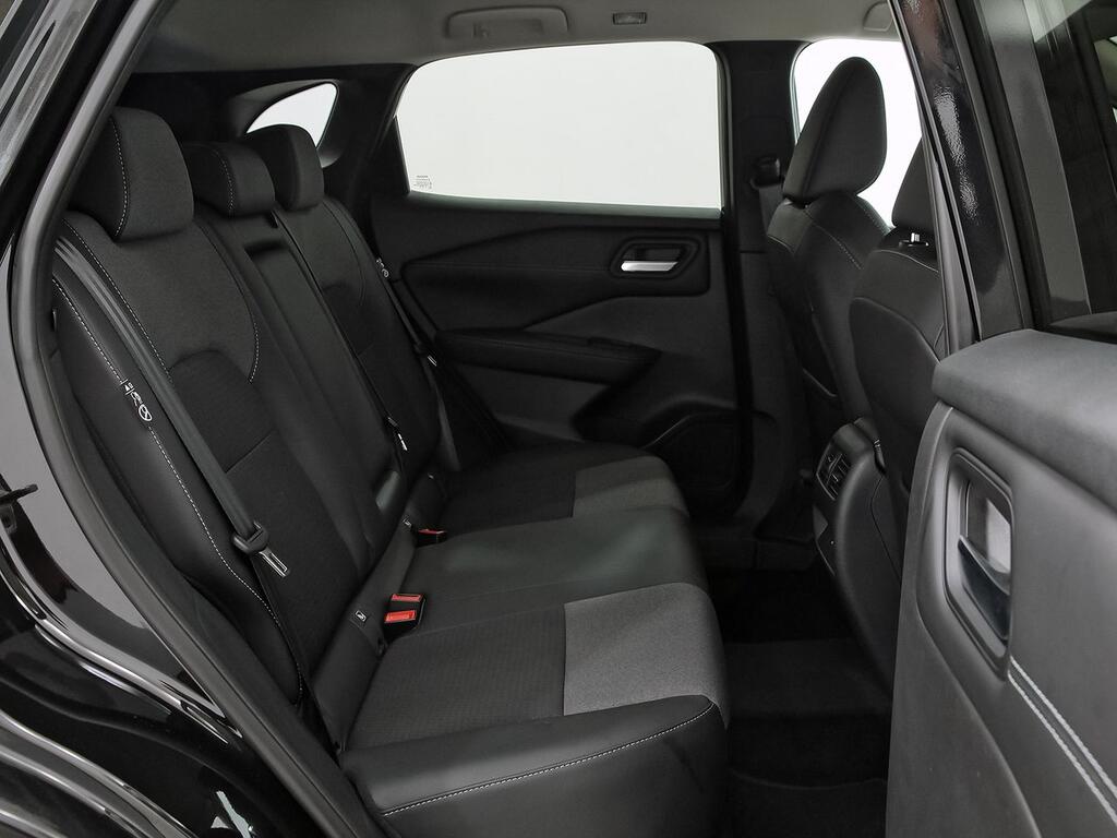 Nissan Qashqai DIG-T 103kW N-Connecta 8