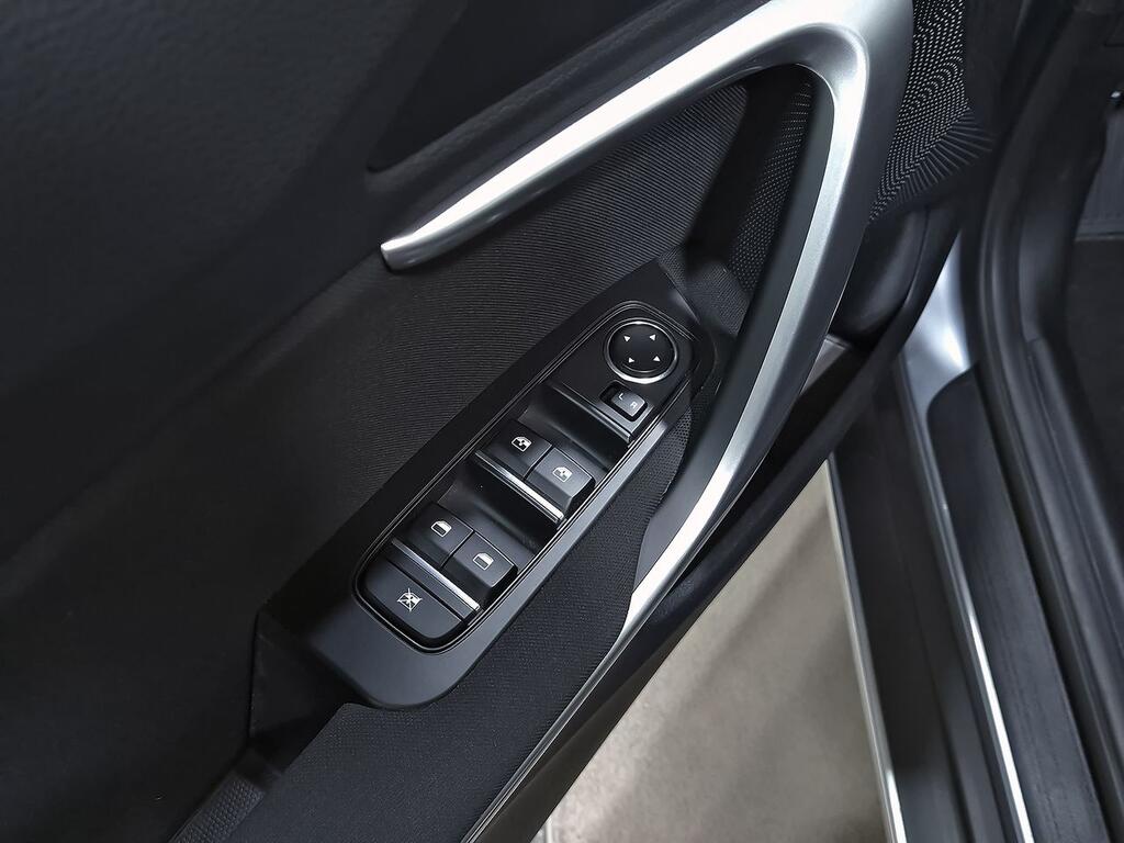 Kia XCeed 1.0 T-GDi Drive 88kW (120CV) 11