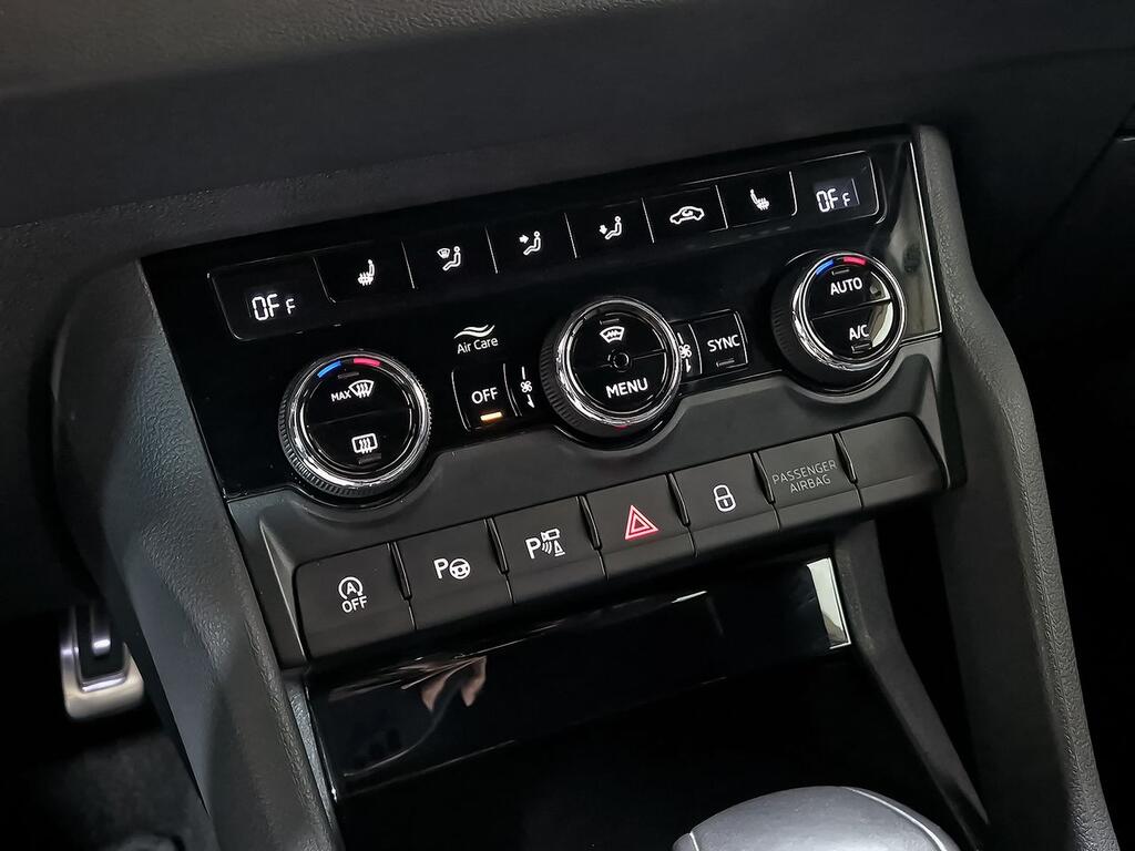 Skoda Karoq 2.0 TDI 110kW (150CV) DSG 4X4 Sportline 26