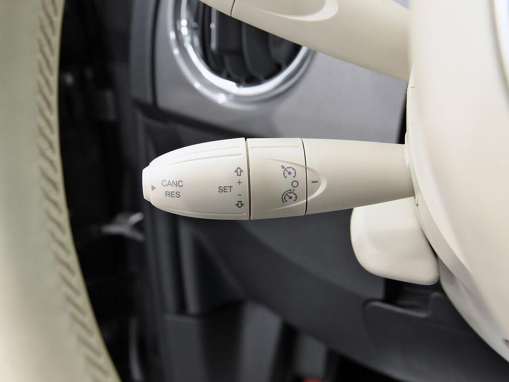 Fiat 500 Dolcevita 1.0 Hybrid 51KW (70 CV) 16