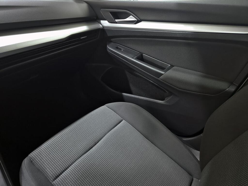 Volkswagen Golf 2.0 TDI 85kW (115CV) 29