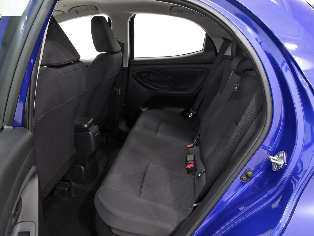 Toyota Yaris 1.5 120H Active Plus 9