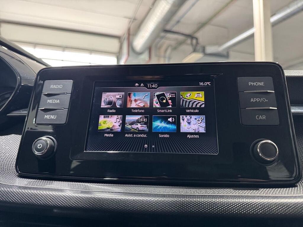 Skoda Fabia 1.0 TSI 70KW (95CV) Active 12