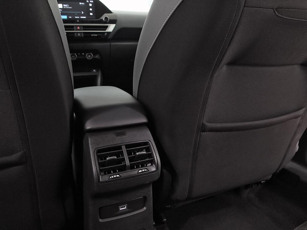 Citroën C4 Hybrid 136 e-DCS6 Plus 32