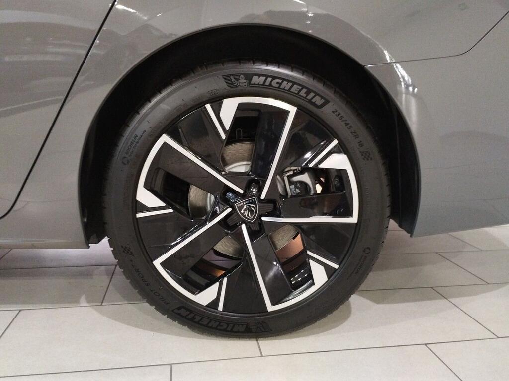 Peugeot 508 Hybrid SW GT HYBRID 225 e-EAT8 16