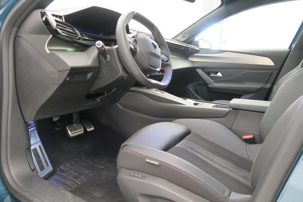 Peugeot 308 SW GT BlueHDi 130 S&S EAT8 7