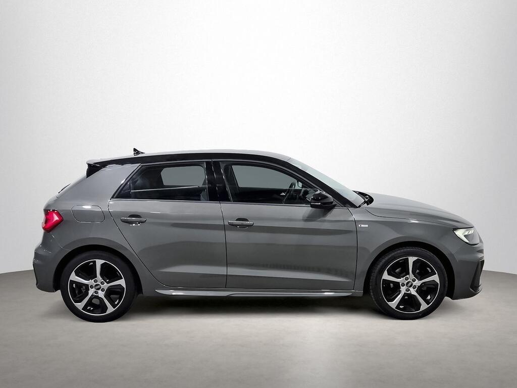 Audi A1 Sportback Adrenalin 30 TFSI 81kW S tron 3