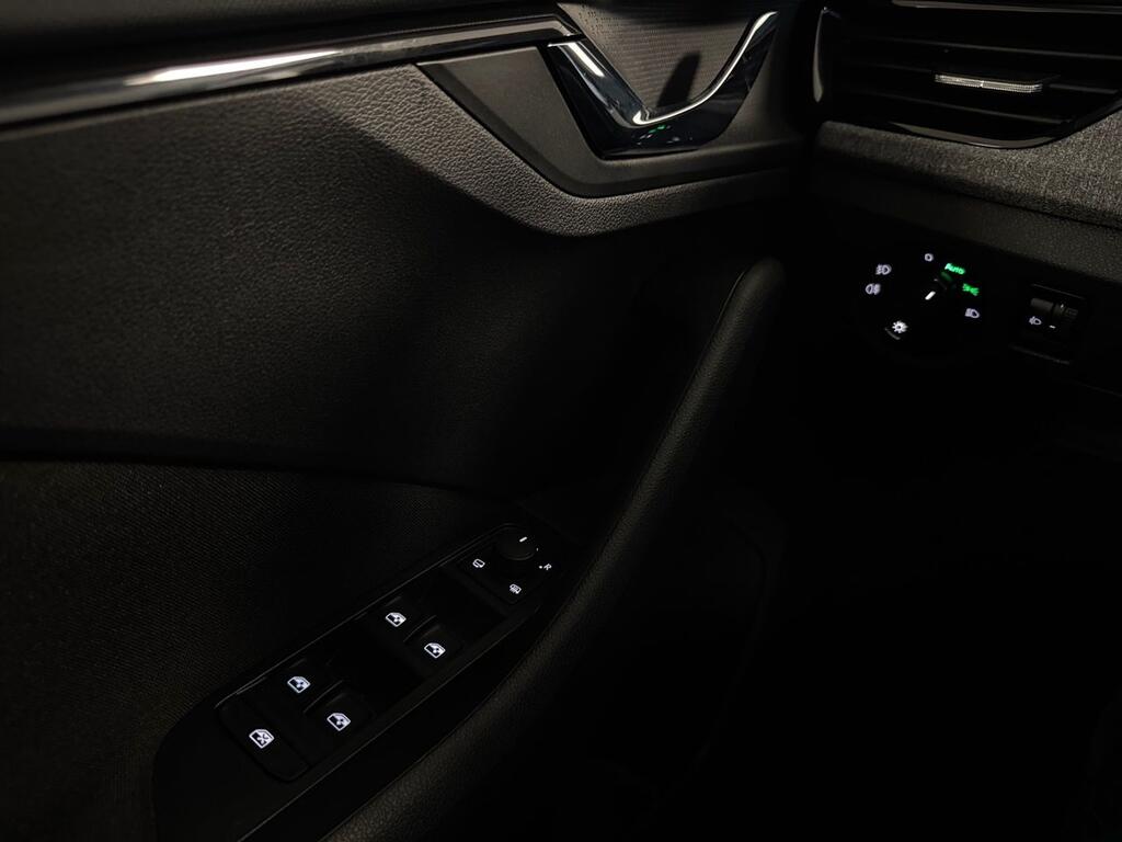 Skoda Kamiq 1.0 TSI 85kW (115CV) SELECTION 15