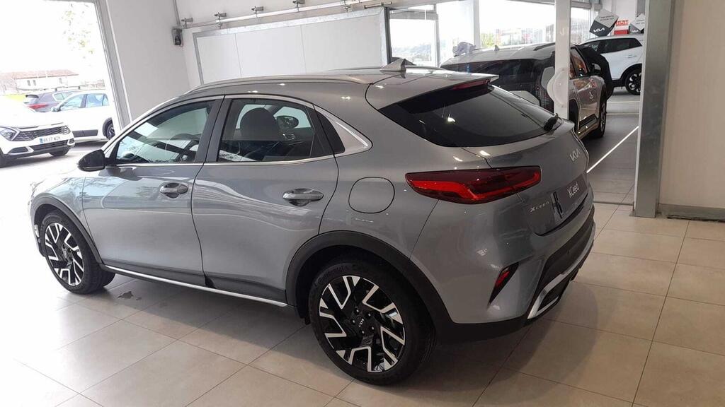 Kia XCeed 1.0 T-GDi Tech 74kW (100CV) 4