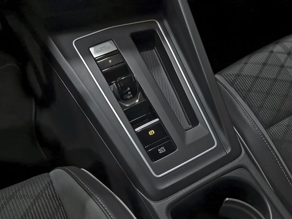 Volkswagen Golf R-Line 1.5 eTSI 110kW (150CV) DSG 29