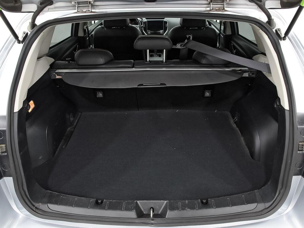 Subaru XV 2.0i Hybrid CVT Executive Plus 10