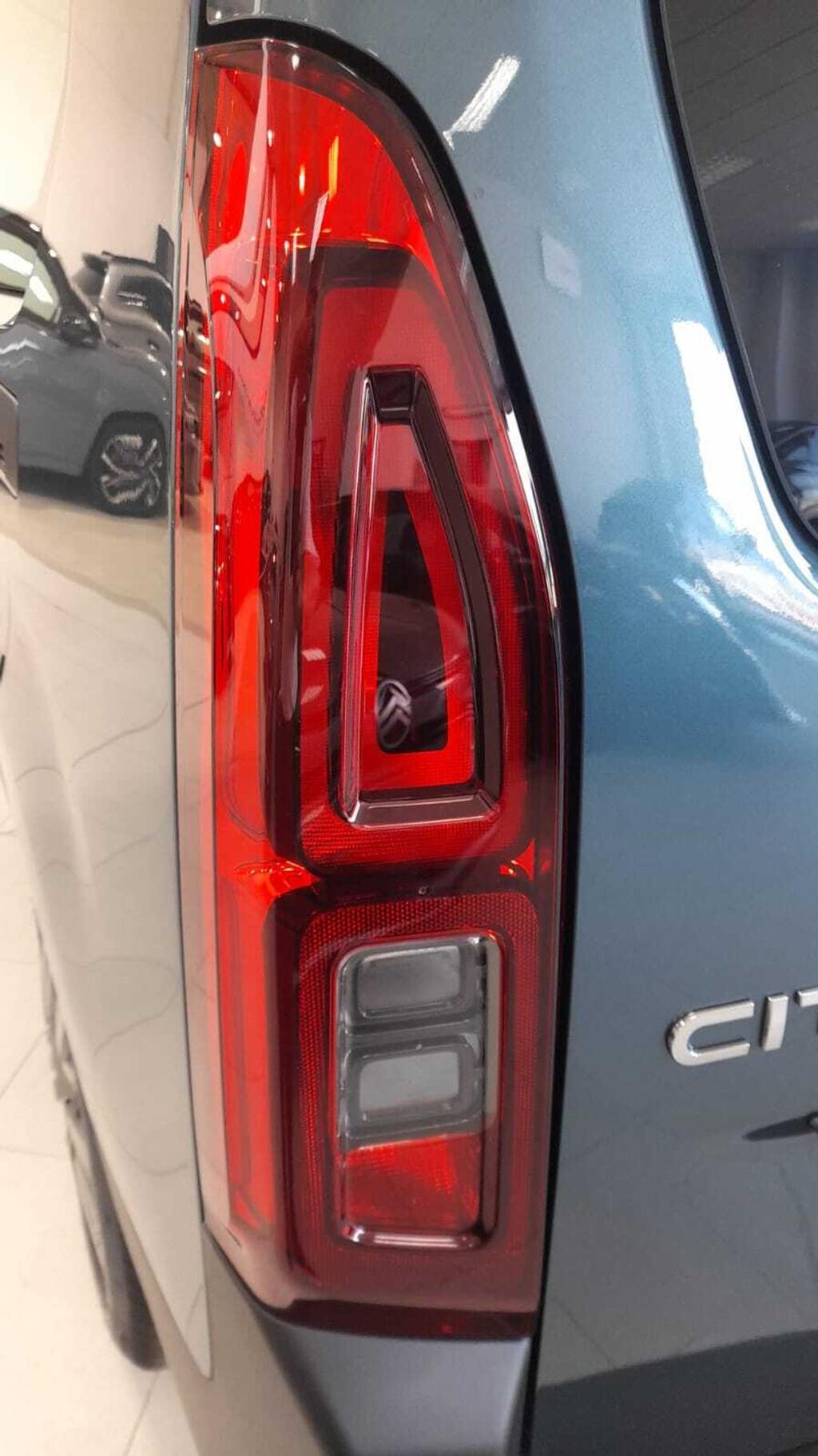 Citroën Berlingo Talla XL BlueHDi 100 S&S PLUS 17