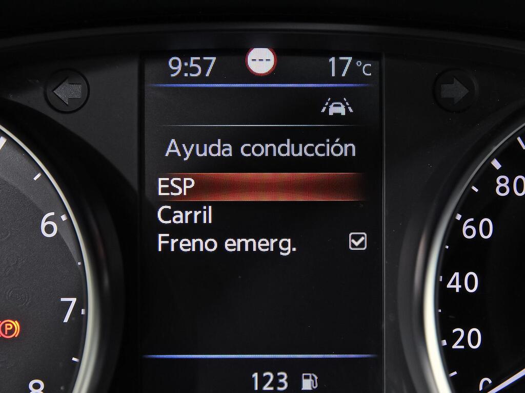 Nissan Qashqai DIG-T 103 kW (140 CV) E6D N-CONNECTA 20