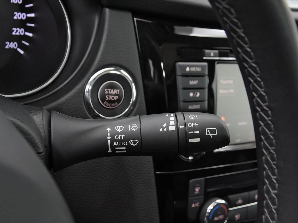 Nissan Qashqai DIG-T 103 kW (140 CV) E6D N-CONNECTA 13