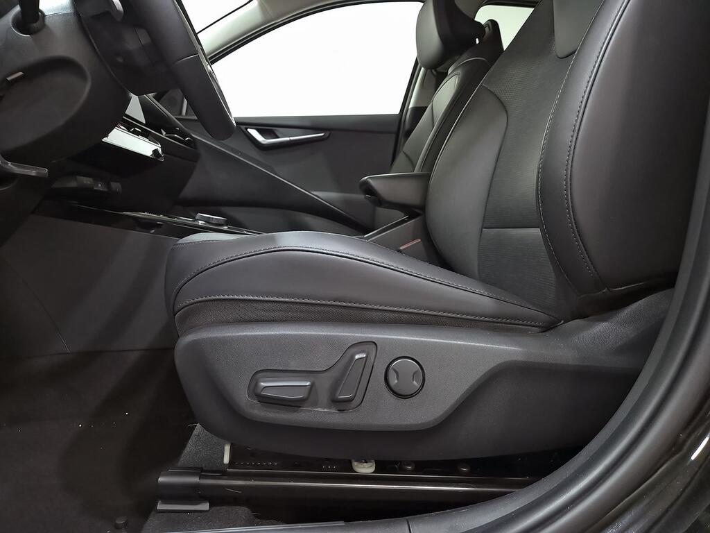 Kia Niro 1.6 GDi HEV 104kW (141CV) Emotion 38