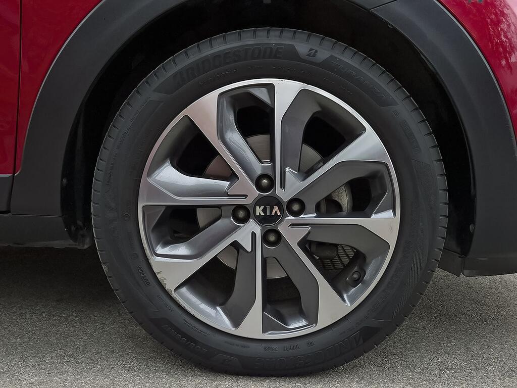 Kia Stonic 1.0 T-GDi 88kW (120CV) Drive 10