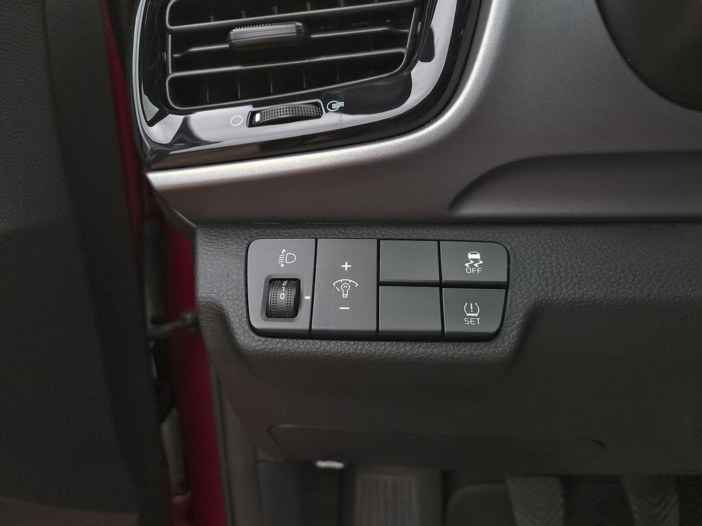 Kia Stonic 1.0 T-GDi 88kW (120CV) Drive 12