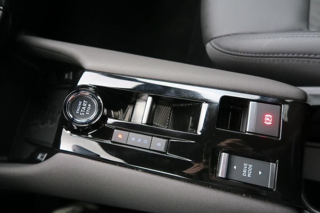 Alfa Romeo Junior Elettrica Speciale 115kW (156CV) 9