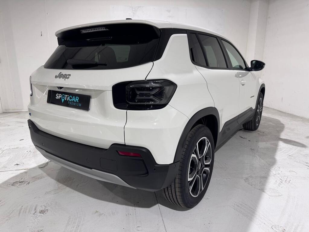 Jeep Avenger BEV 115kW (156CV) Summit 3