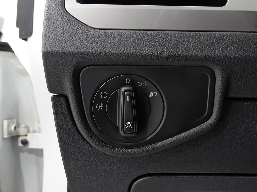 Volkswagen Touran Business 1.0 TSI 85kW (115CV) 17