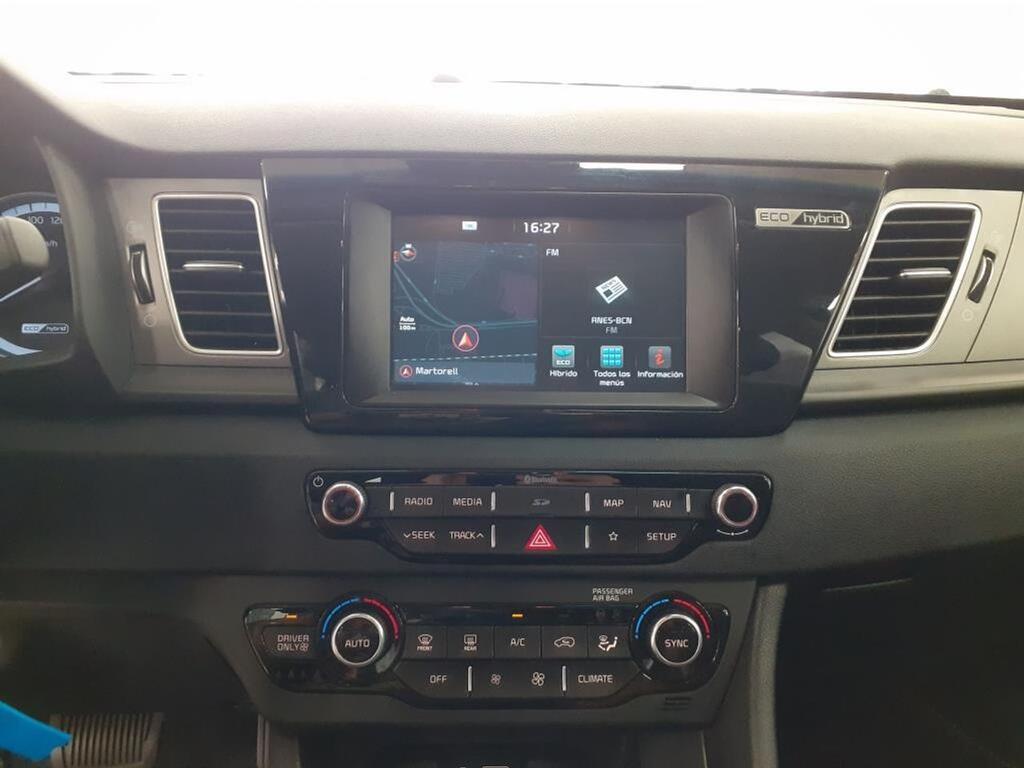 Kia Niro 1.6 GDi HEV 104kW (141CV) Drive 15