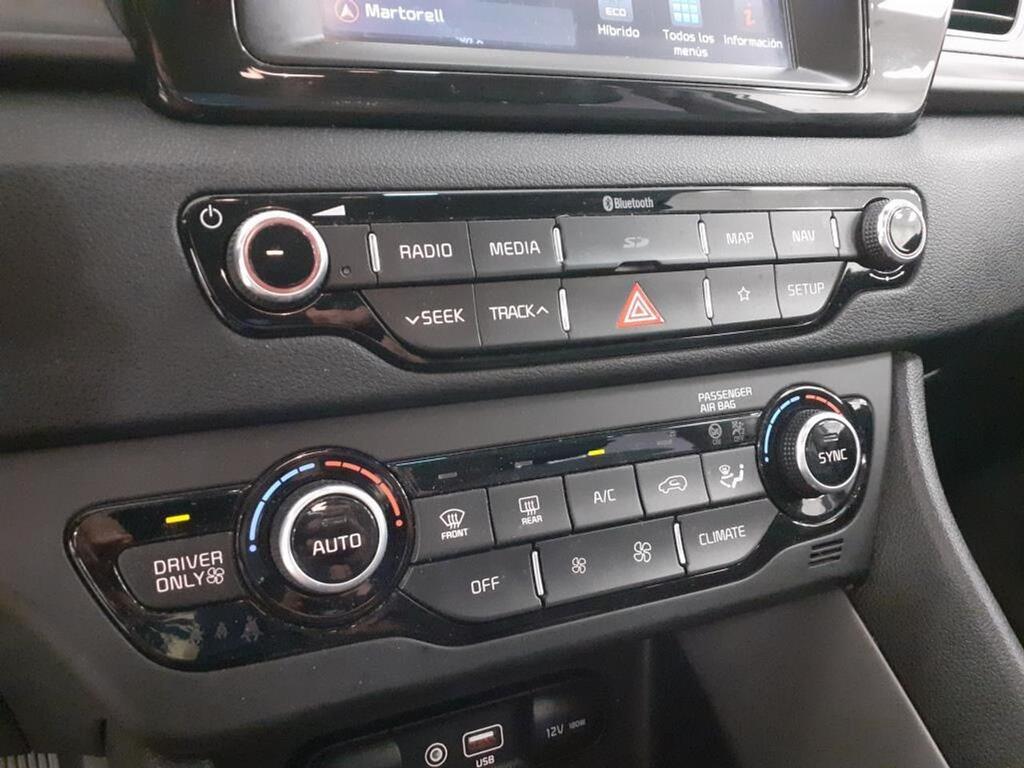 Kia Niro 1.6 GDi HEV 104kW (141CV) Drive 18