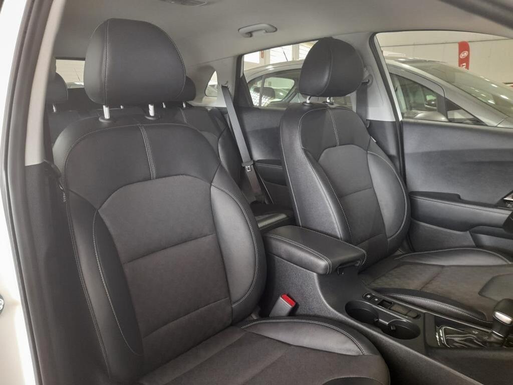 Kia Niro 1.6 GDi HEV 104kW (141CV) Drive 9