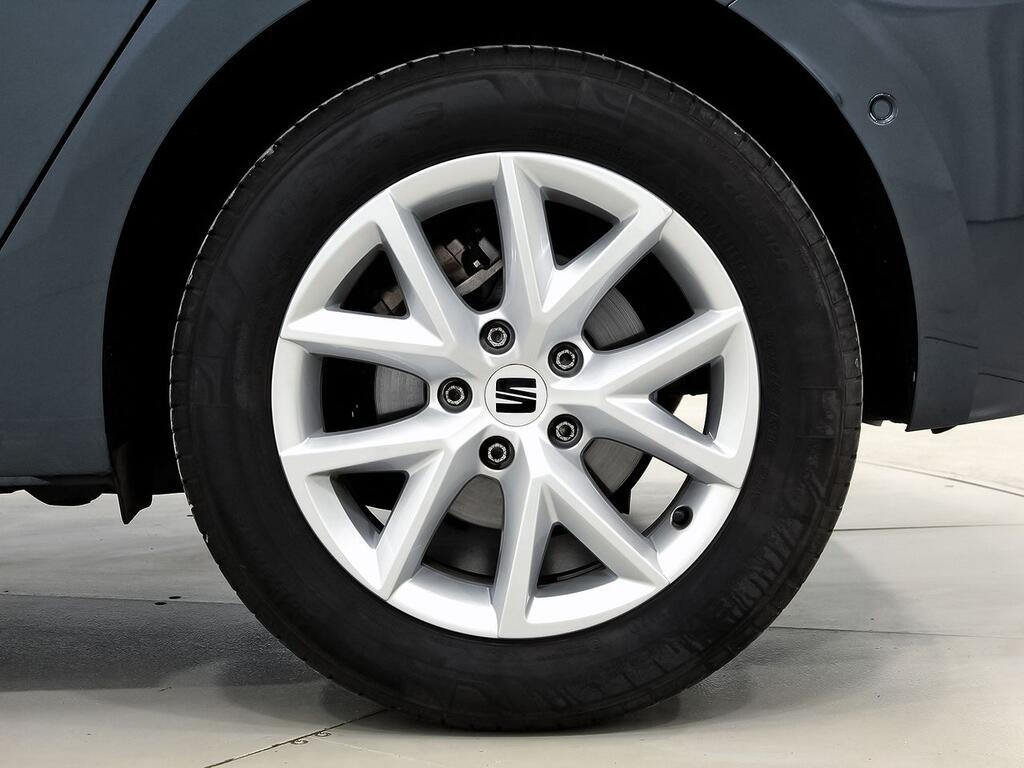 Seat Leon 1.5 TSI 85kW S&S Style 25 Aniversario 8