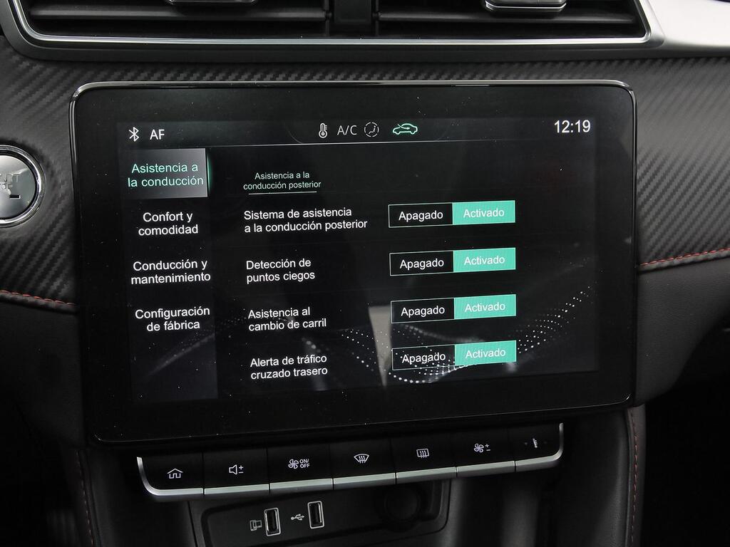 MG ZS 1.0T Luxury 30