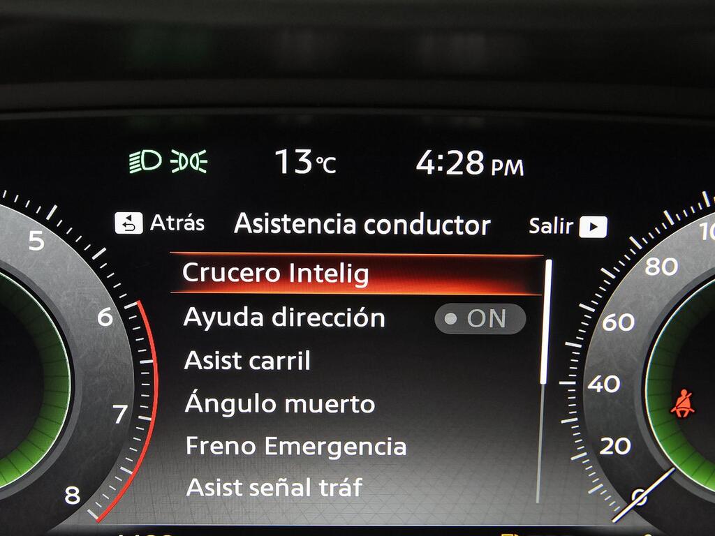 Nissan Qashqai DIG-T 103kW N-Connecta 30